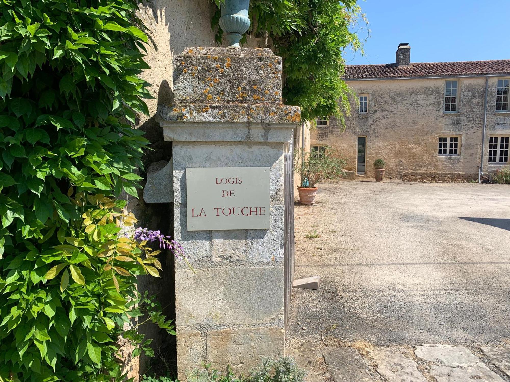 Logis De La Touche *